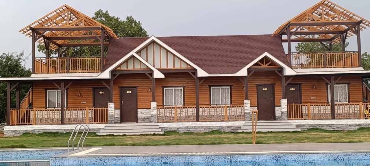 Kcr Resorts & Convention Maisaram Buitenkant foto