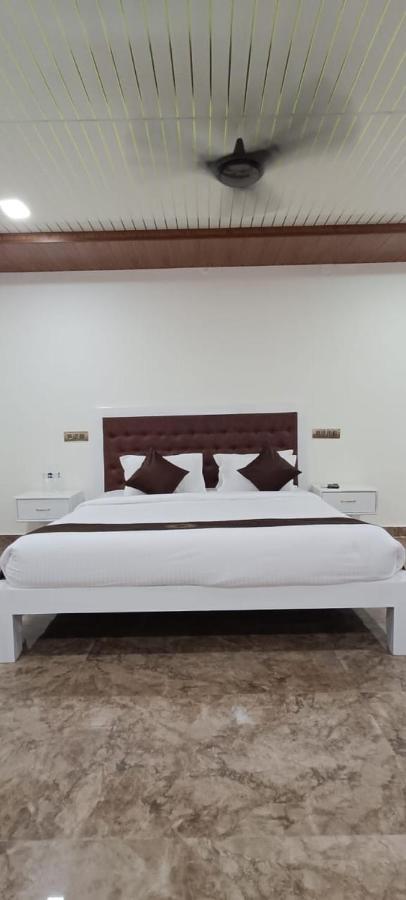 Kcr Resorts & Convention Maisaram Buitenkant foto